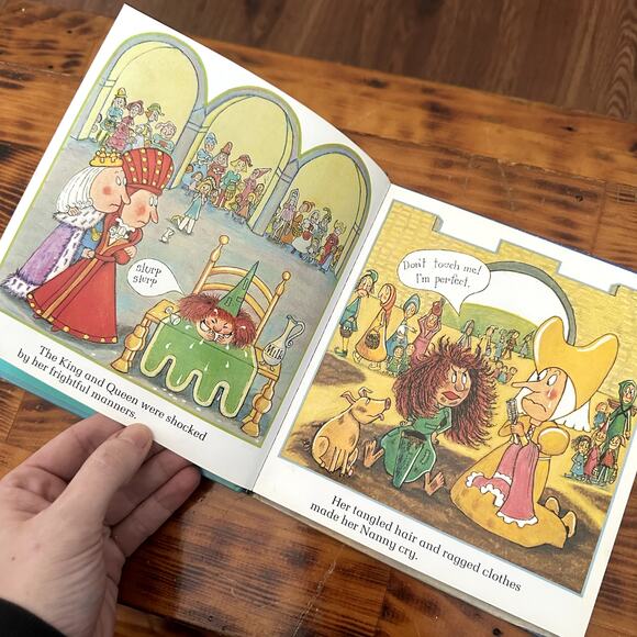 Vintage 1981 The Princess And The Dragon Hardcover Book - Picture 4 of 9
